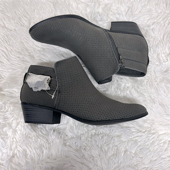 Esprit Talia Gray Ankle Booties Sz 8M New - Picture 1 of 7